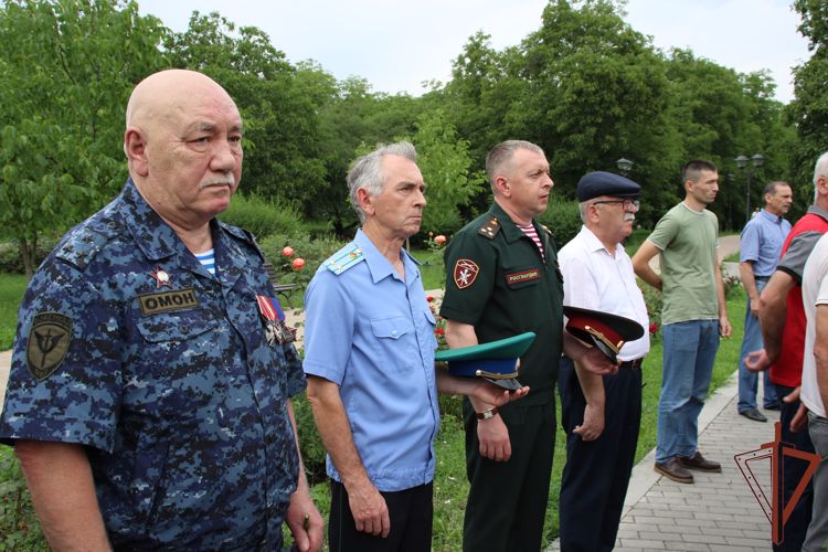В Северо-Кавказском округе Росгвардии проходят мероприятия, посвященные Дню ветеранов боевых действий