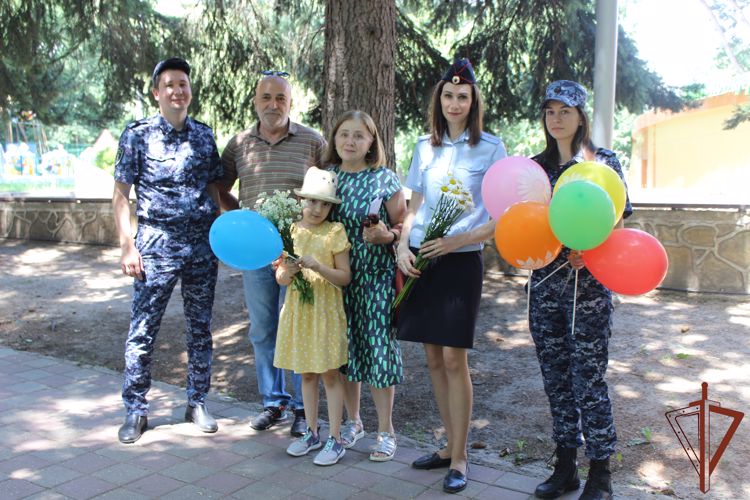 День семьи, любви и верности отметили в Северо-Кавказском округе Росгвардии