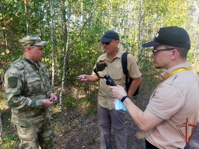 В День фотографа росгвардейцы на Урале поздравили мастеров-профессионалов и организовали онлайн-выставки (видео)