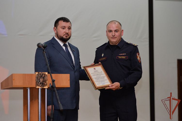 Центр профессиональной подготовки сотрудников вневедомственной охраны Росгвардии отметил своё 28-летие