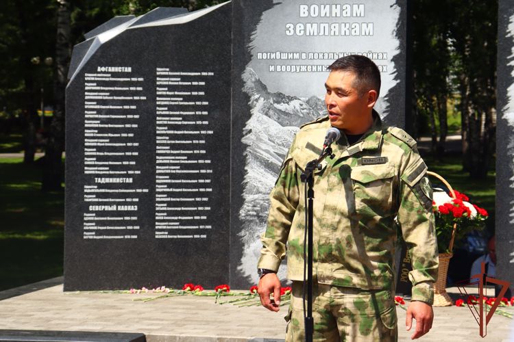 Памятные мероприятия, приуроченные ко Дню ветеранов боевых действий, проходят в Сибири