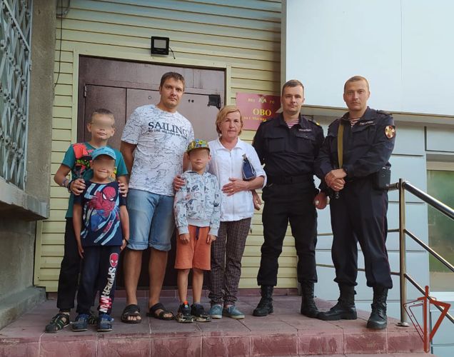 Потерявшиеся в Челябинской области дети вернулись домой благодаря Росгвардии