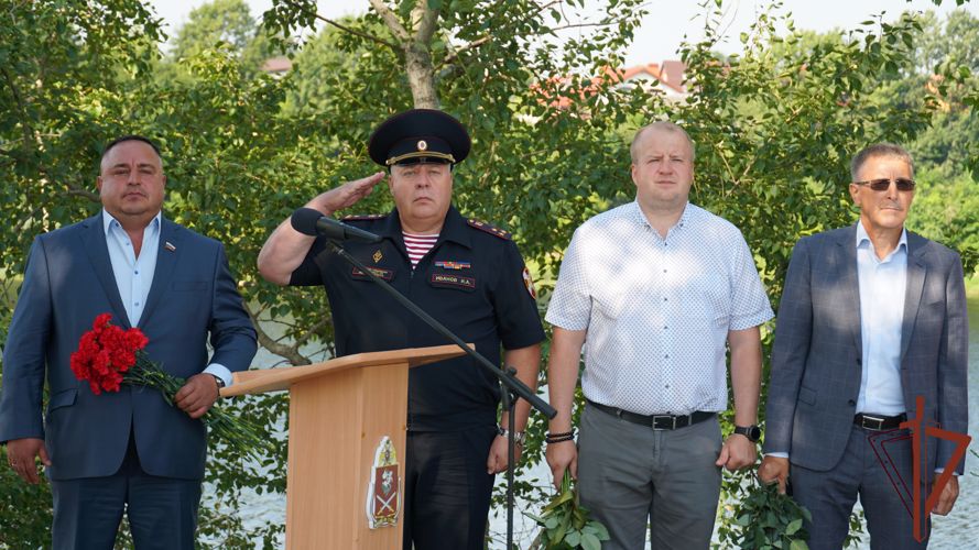 В Пскове торжественно открыли памятник, посвященный подвигу бойцов НКВД и воинов-саперов