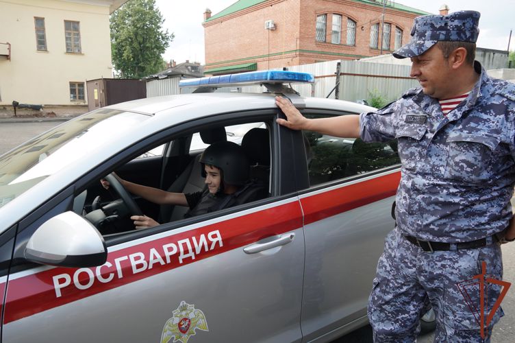 Акция «Каникулы с Росгвардией» прошла в Ивановской и Тамбовской областях