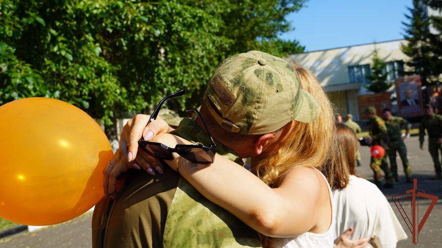 Росгвардейцы Центрального округа вернулись со специальной военной операции 