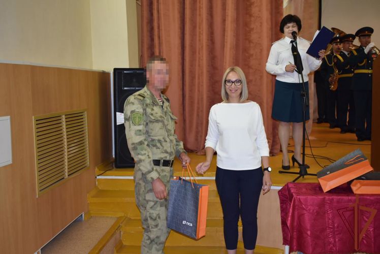 Участников спецоперации чествовали в Новоуральске  