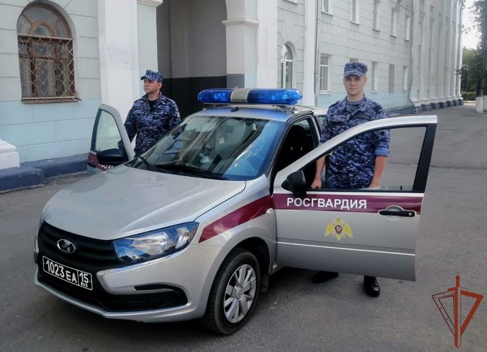 В Нижегородской области росгвардейцы нашли и вернули родителям пропавшую девочку