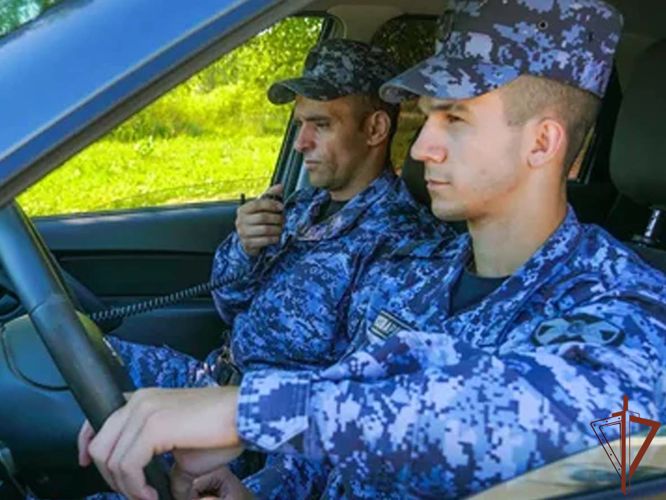 Пропавшего мальчика разыскали росгвардейцы в Юрге 