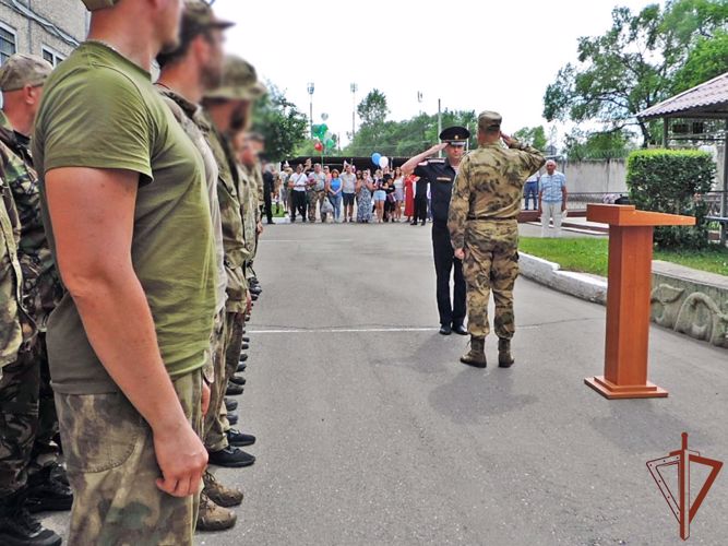 Росгвардейцев – участников специальной военной операции приветствовали в Хакасии 