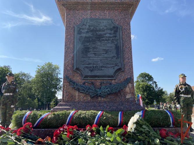 Росгвардия приняла участие в торжествах по случаю 78-й годовщины освобождения Пскова от фашистов