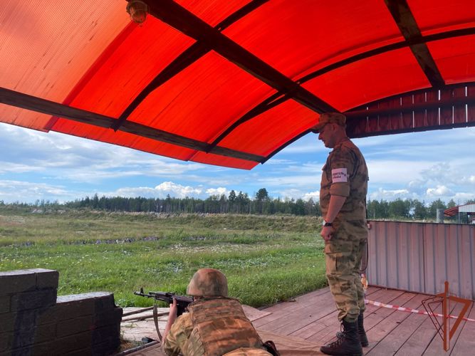 В управлении Уральского округа Росгвардии состоялись занятия по профессионально-должностной подготовке (видео)