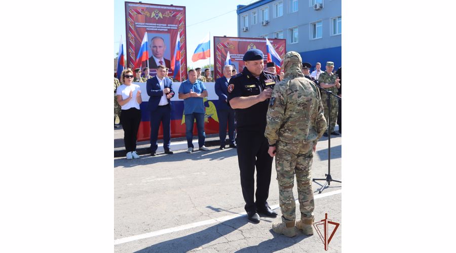 Росгвардейцев - участников специальной военной операции встретили в Тульской области