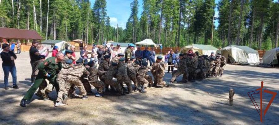 «Каникулы с Росгвардией» проходят на Южном Урале и в Югре