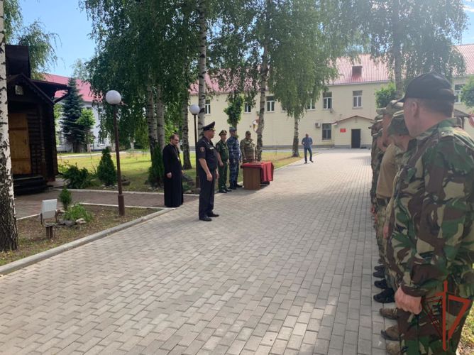 Росгвардейцы Центрального округа вернулись со специальной военной операции 