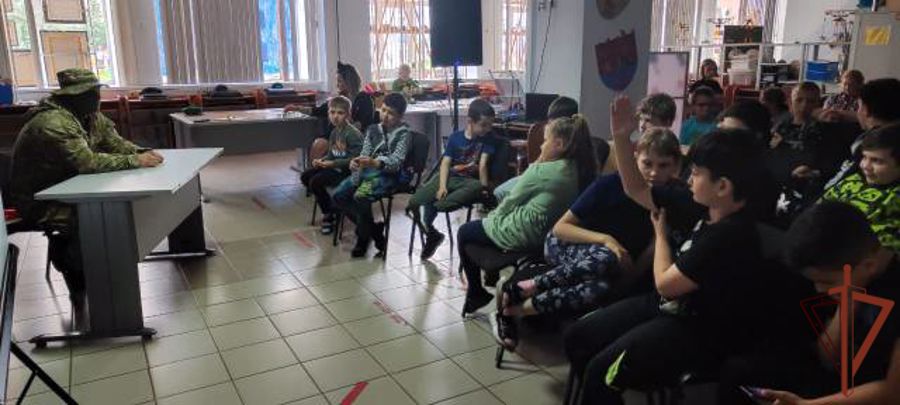 На Урале продолжаются мероприятия всероссийской акции «Каникулы с Росгвардией»