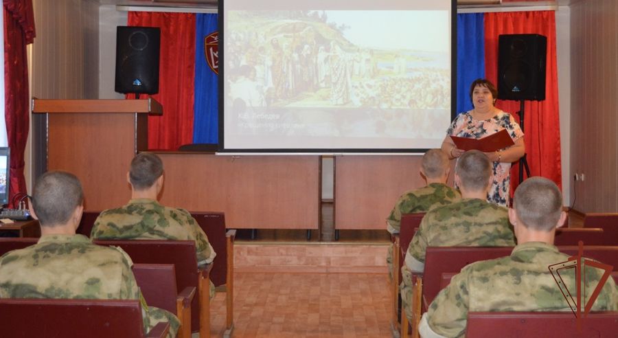 В Уральском округе Росгвардии состоялись мероприятия, посвященные Дню Крещения Руси (видео)
