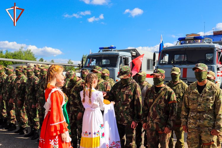 В Йошкар-Олу вернулись росгвардейцы - участники спецоперации (видео)