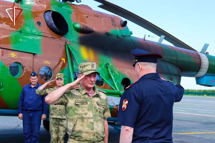 Командующий Приволжским округом проинспектировал подразделения ведомства в Йошкар-Оле