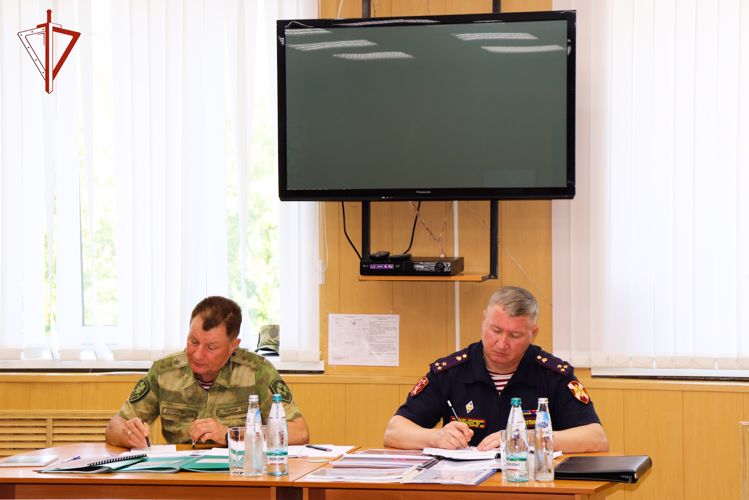 Командующий Приволжским округом проинспектировал подразделения ведомства в Йошкар-Оле