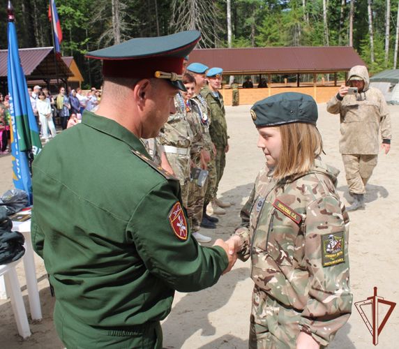 Мероприятия всероссийского проекта «Каникулы с Росгвардией» продолжаются на Урале 