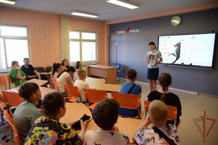 «Каникулы с Росгвардией» проходят для юных уральцев в Курганской области на Ямале и в Югре (видео)