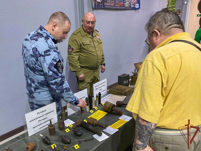 День образования отряда отметил столичный ОМОН «Меч» на транспорте (видео)