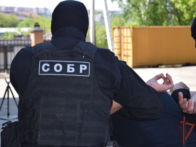 Находившийся в розыске предполагаемый участник ОПГ задержан при содействии иркутского СОБР Росгвардии 