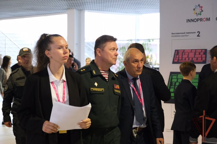 Росгвардия проверила подразделения, обеспечивающие безопасность международной промышленной выставки «ИННОПРОМ 2022»