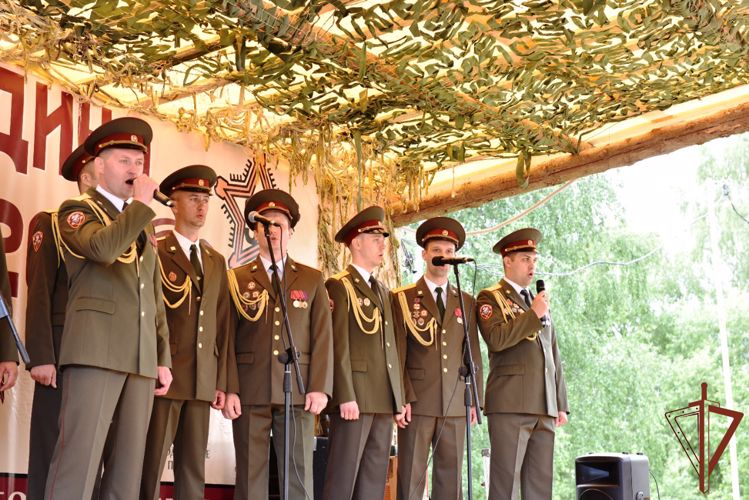 Музыканты Росгвардии дали концерт на военно-патриотических сборах «Гвардейская смена. Бородино -2022»