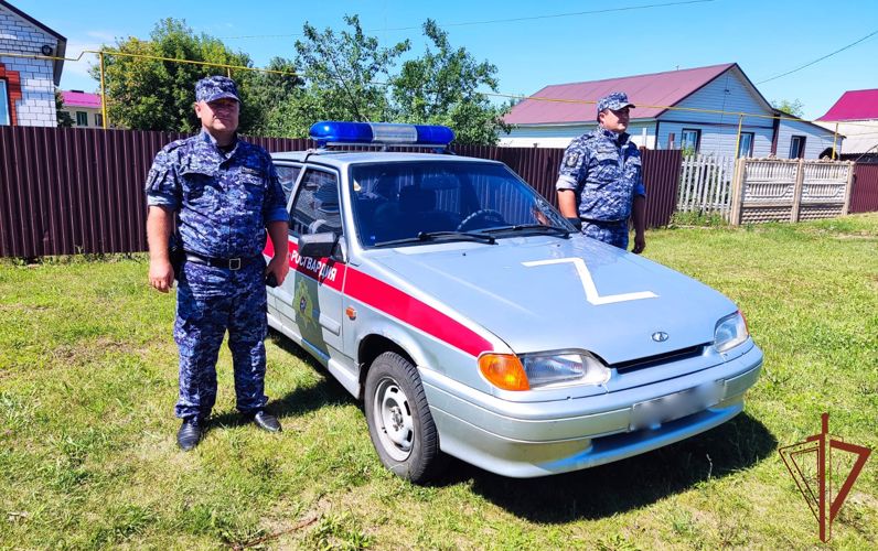 Сотрудники Росгвардии в Татарстане спасли от огня имущество граждан