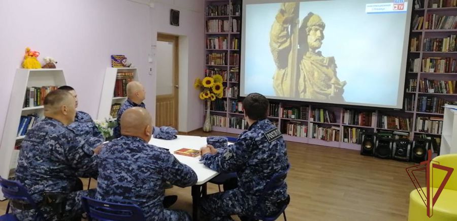 В Уральском округе Росгвардии состоялись мероприятия, посвященные Дню Крещения Руси (видео)