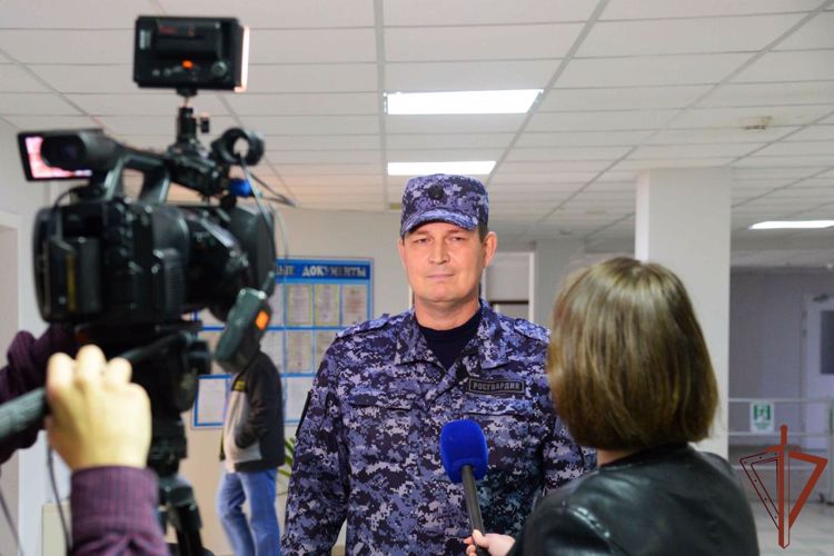 Журналисты побывали на тренировке сотрудников вневедомственной охраны Росгвардии в Салехарде (видео)
