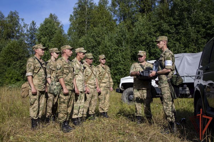 В Уральском округе Росгвардии завершился лагерный сбор специалистов РХБ защиты