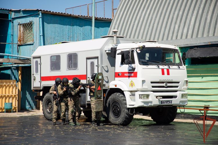 К акции «Каникулы с Росгвардией» присоединились воспитанники спортивных школ в Крыму