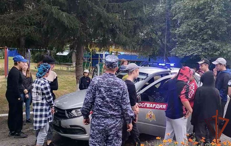 Всероссийская ведомственная акция «Каникулы с Росгвардией» продолжается на Урале