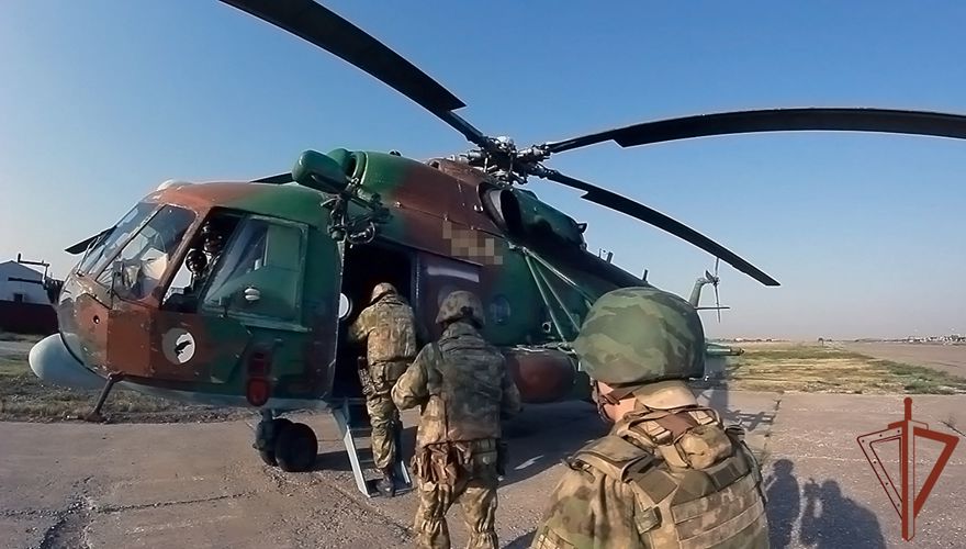 В  ОГВ(с) поздравили авиаторов Росгвардии с профессиональным праздником