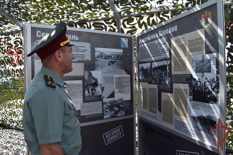 Представитель Росгвардии принял участие в открытии военно-технического форума «Армия-2022» в Каспийске