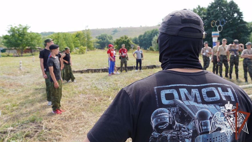 Росгвардейцы провели военно-спортивную игру «Зарница Поволжья» в Саратове