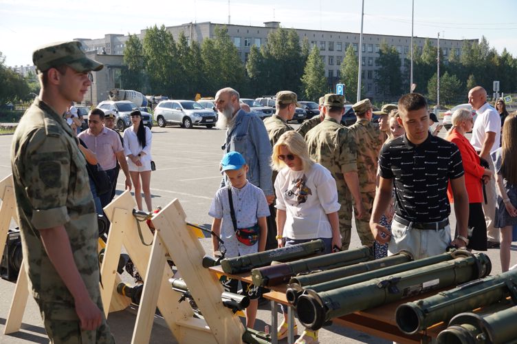В Архангельске отметили 20-летие отряда спецназа «Ратник» Северо-Западного округа Росгвардии