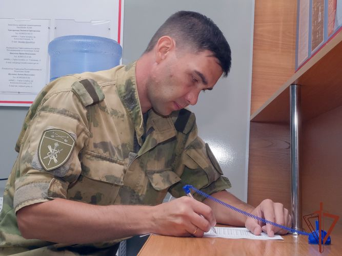Донорскую акцию «От сердца к сердцу» поддержали росгвардейцы из Республики Алтай