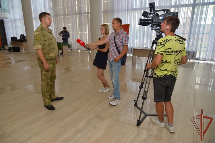 Участники сборов «Гвардеец‎» в Пензе познакомились со службой в Росгвардии