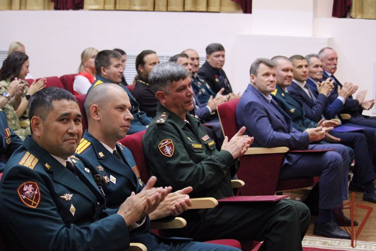 Калиновский полк Росгвардии отметил 64-ю годовщину со дня образования