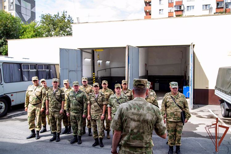 В Уральском округе Росгвардии прошли учебные сборы начальников автомобильных и автобронетанковых служб 