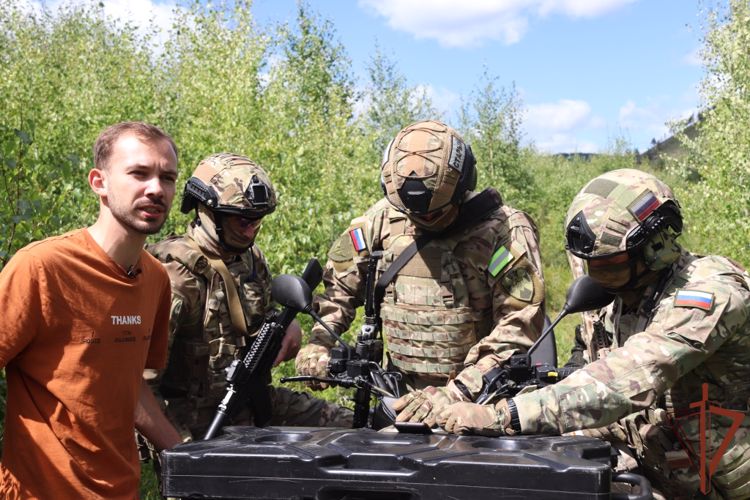 Забайкальские журналисты провели день в спецназе Росгвардии (видео)