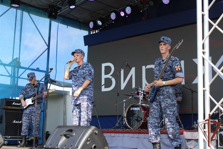 Росгвардейцы выступили на музыкальном фестивале «Синтез»