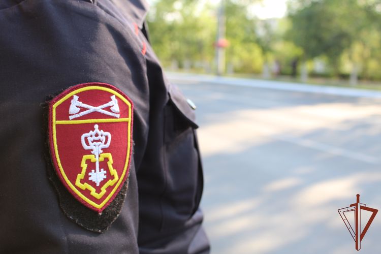 Патруль Росгвардии разыскал потерявшегося ребёнка в Оренбурге