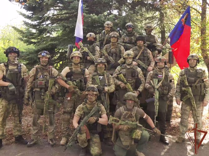 Росгвардейцы из зоны СВО поздравили с профессиональным праздником шахтеров Кузбасса и Донбасса 