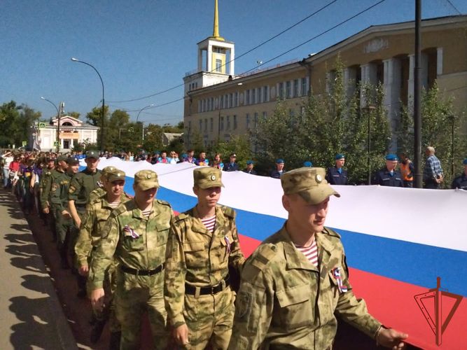 В Росгвардии состоялись праздничные мероприятия ко Дню Государственного флага Российской Федерации