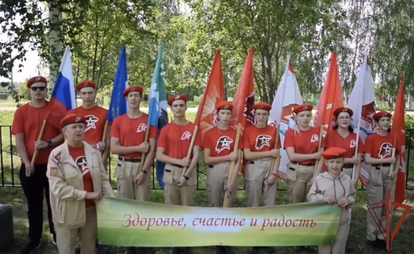 Школьники из Иркутской области поддержали росгвардейцев - участников спецоперации (видео)