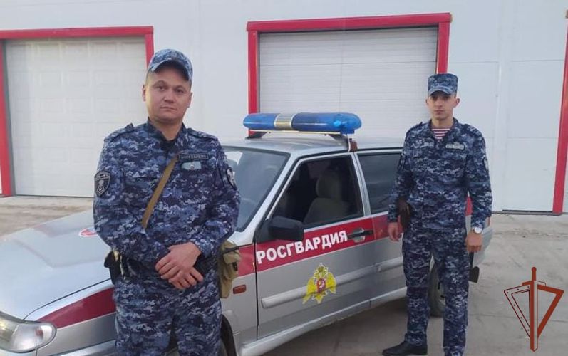 Патруль Росгвардии спас утопающего в Тверской области